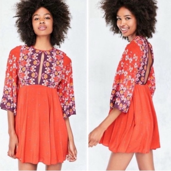 Urban Outfitters Dresses & Skirts - Urban Outfitters Ecote Tyler split-neck bell-sleeve mini dress